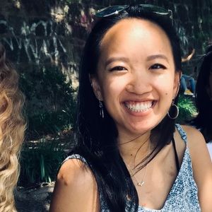 Meet your Posher, Julia